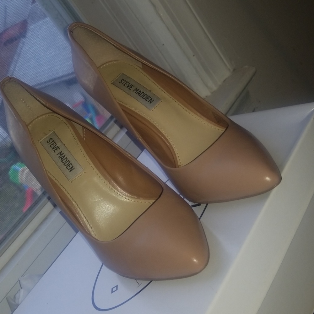 Galleryy Blush Heels